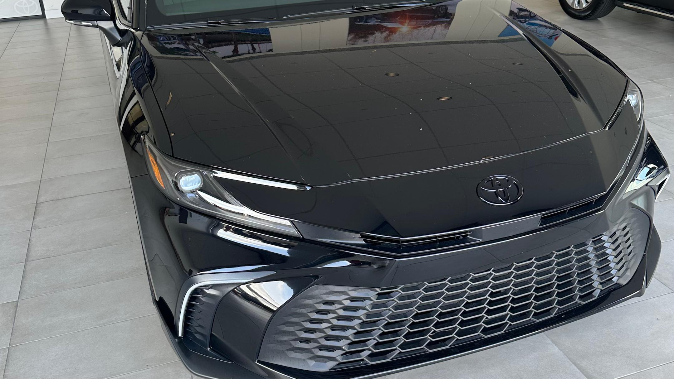 Toyota Camry Hybrid 2026 in Houston, TX