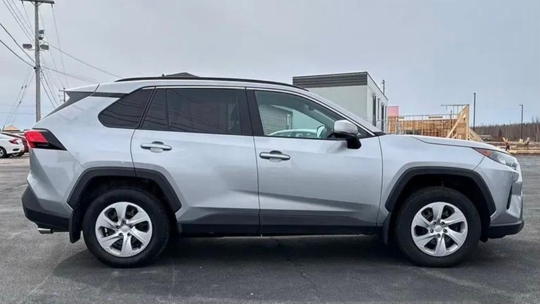 Toyota RAV4 2021 in Vancouver, BC