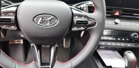 Hyundai Elantra 2023
