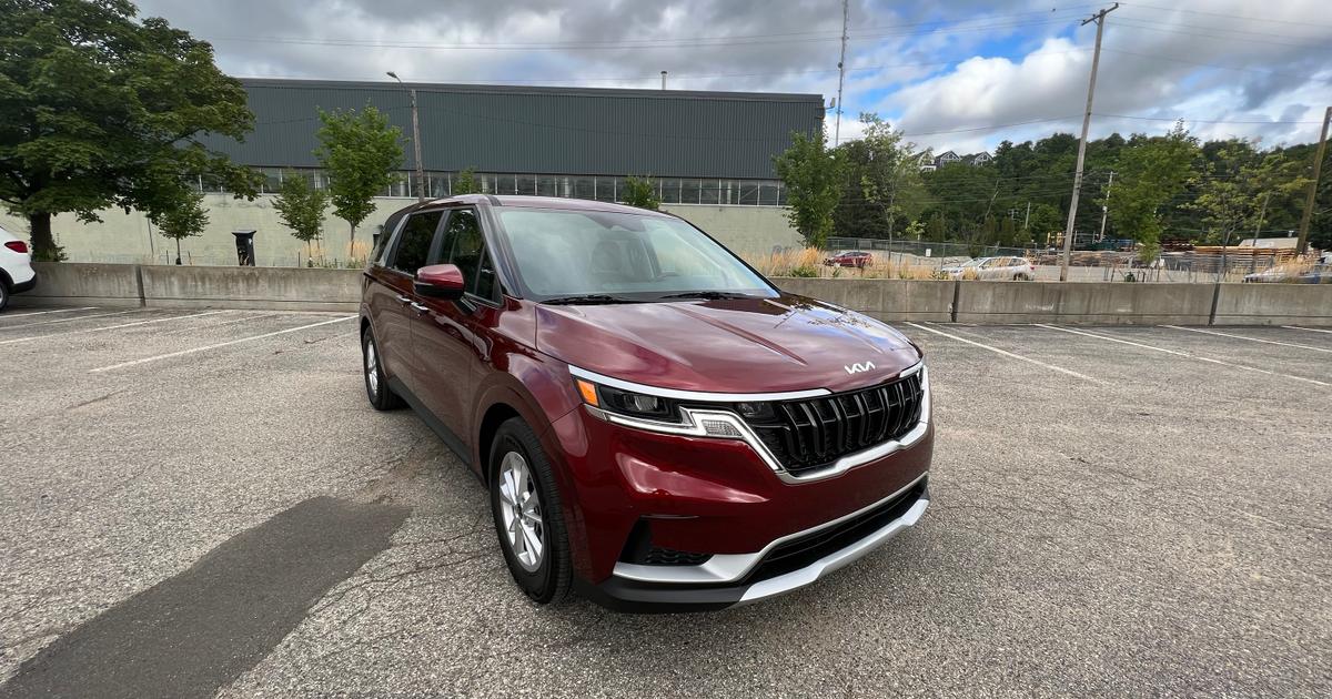 Kia Carnival 2022 rental in Grand Rapids, MI by Drive Michigan Rentals