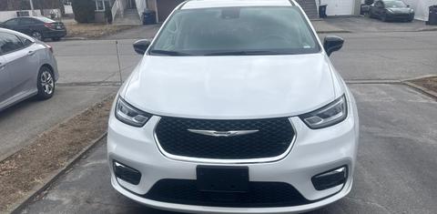 Chrysler Pacifica 2024