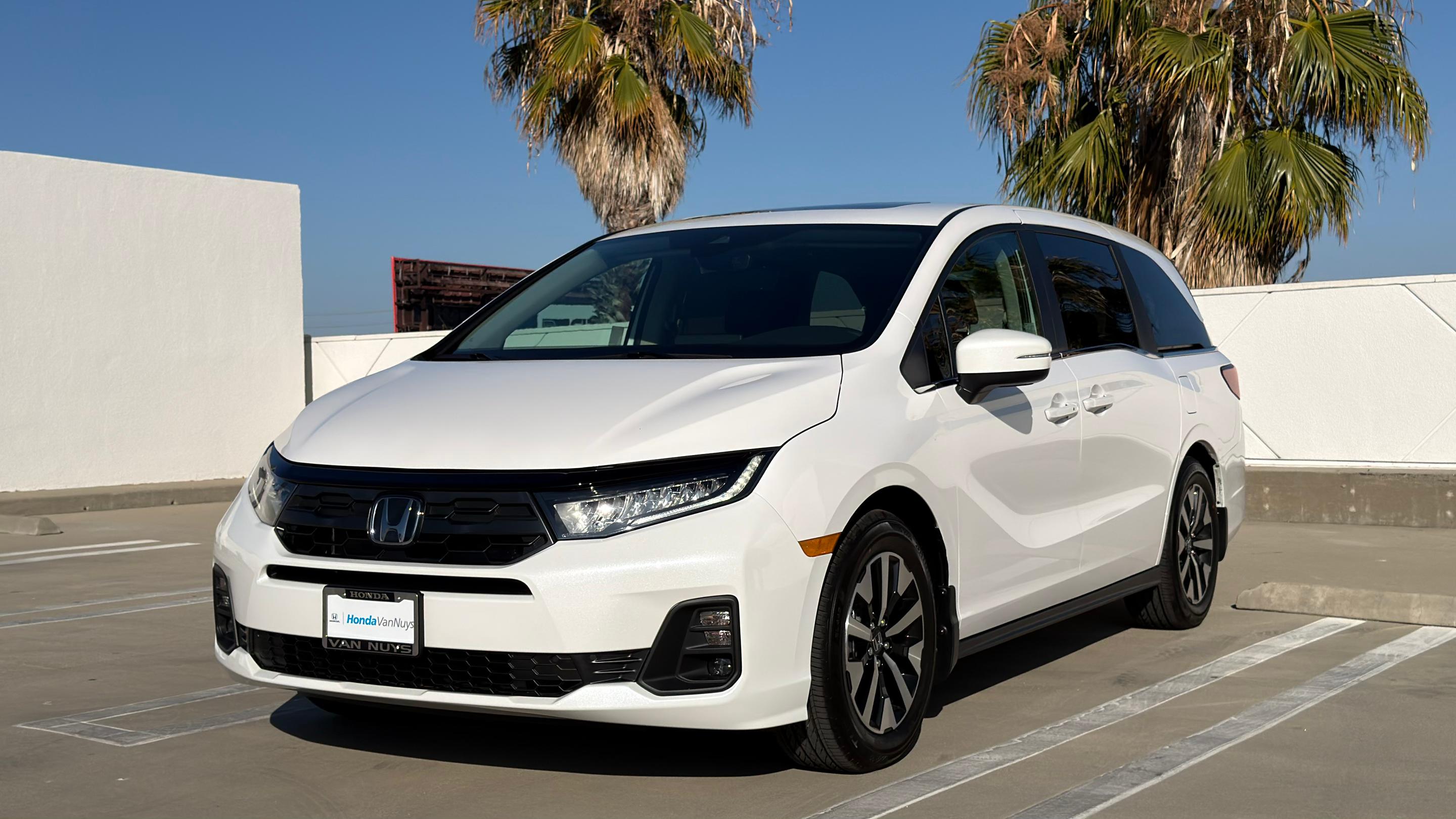 Honda Odyssey 2026 in Santa Monica, CA