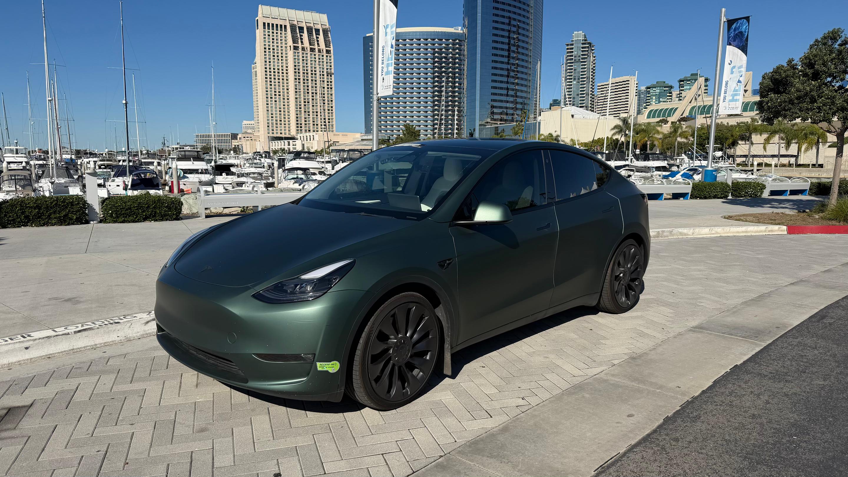 Tesla Model Y 2023 in San Diego, CA