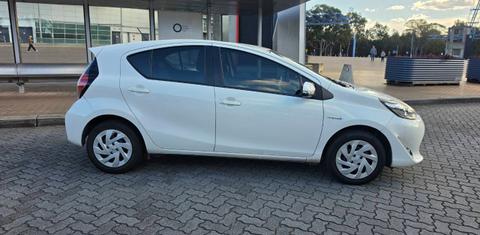 Toyota PRIUS-C 2018