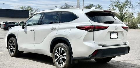 Toyota Highlander 2021
