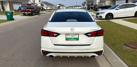 Nissan Altima 2019