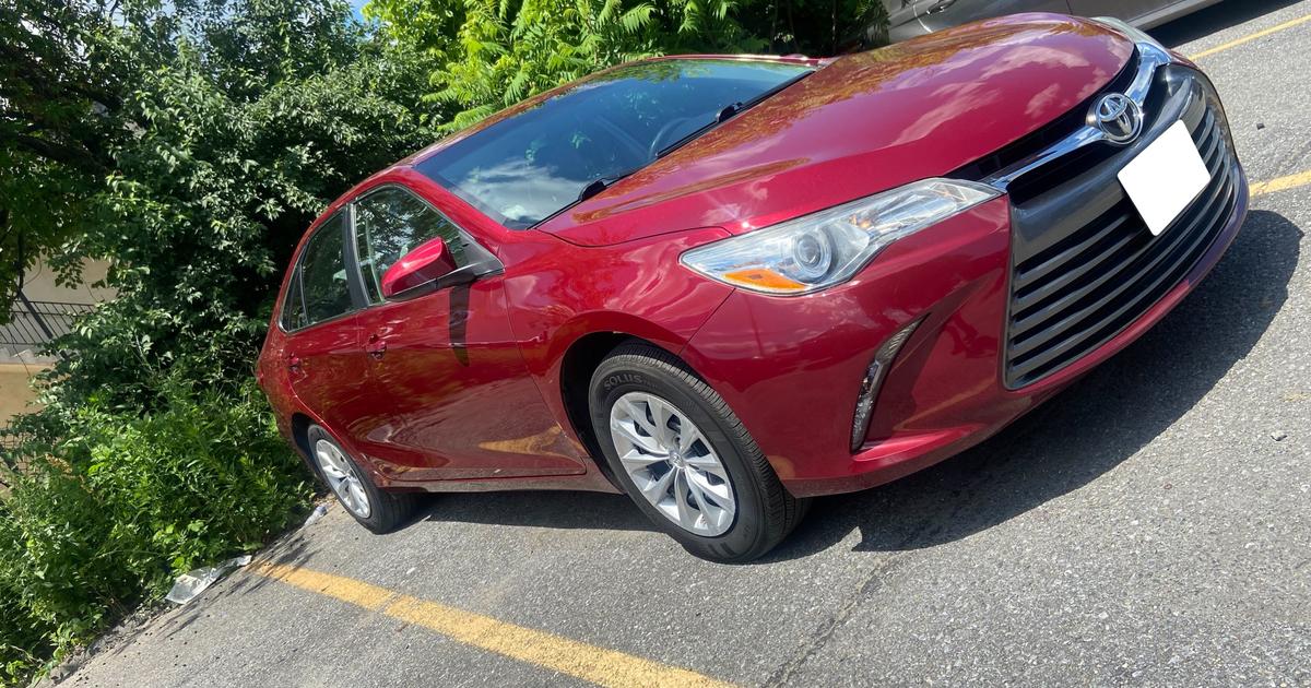 Toyota Camry 2015 rental in Washington, DC by Mauricio Turo