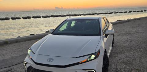 Toyota Camry Hybrid 2025