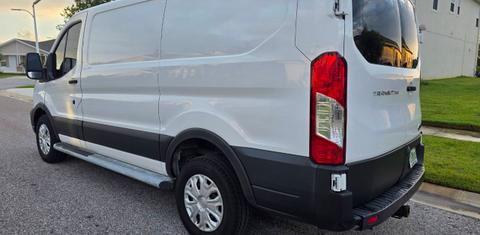Ford Transit Cargo 2022