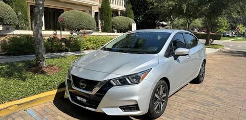 Nissan Versa 2021