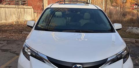 Toyota Sienna 2025