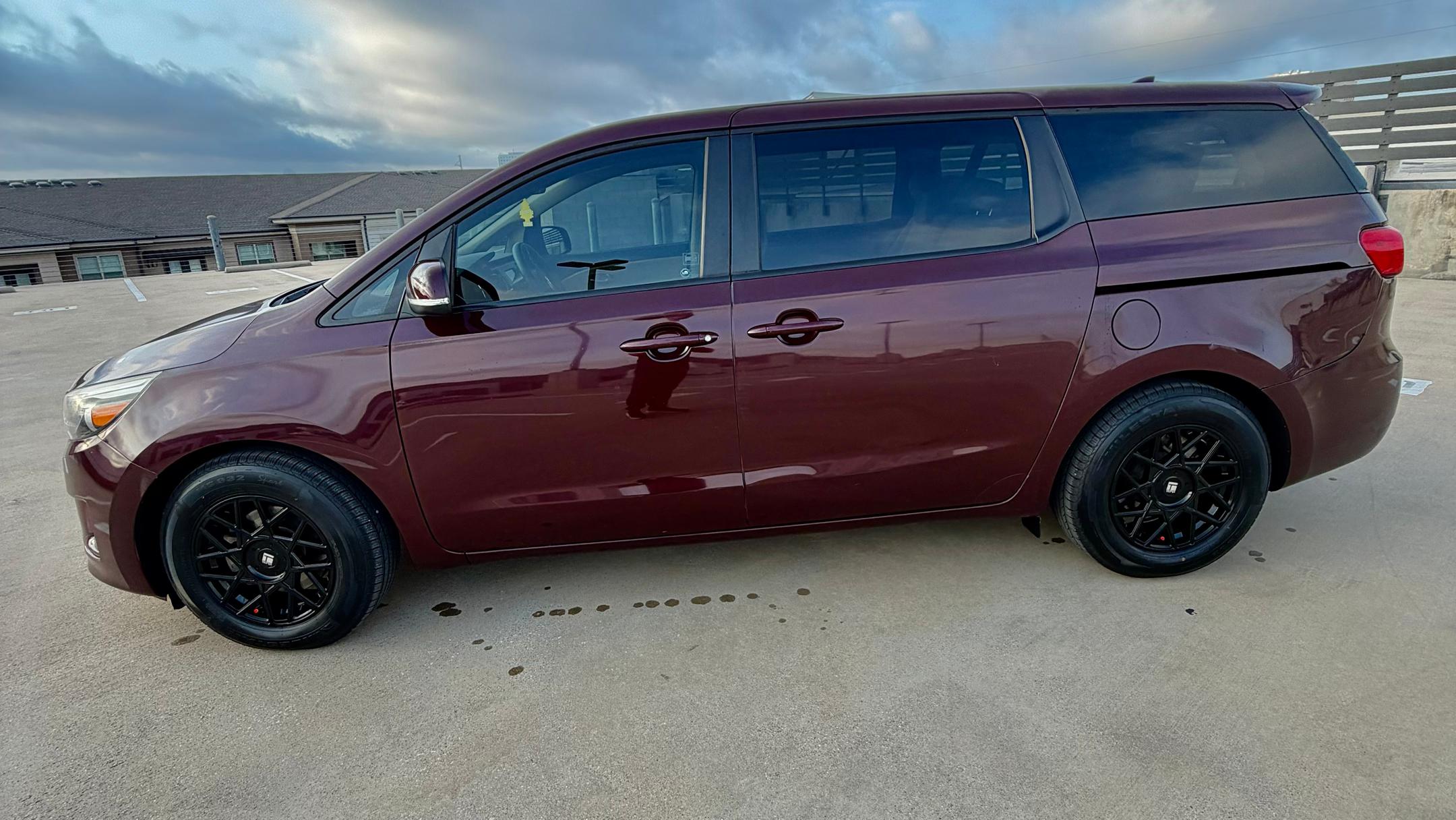 Kia Sedona 2018 in 