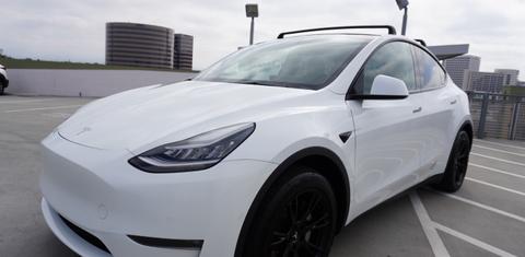 Tesla Model Y 2021