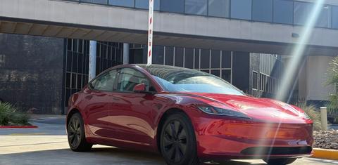 Tesla Model 3 2024
