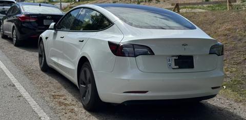 Tesla Model 3 2022