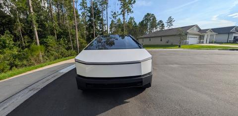 Tesla Cybertruck 2024