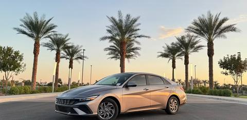 Hyundai Elantra 2025