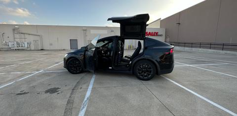 Tesla Model X 2022