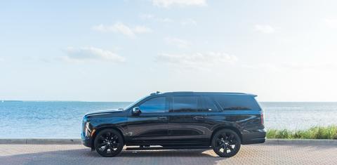 Cadillac Escalade ESV 2025