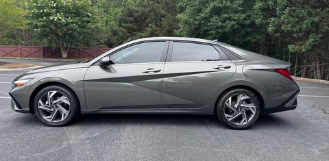 Hyundai Elantra 2026