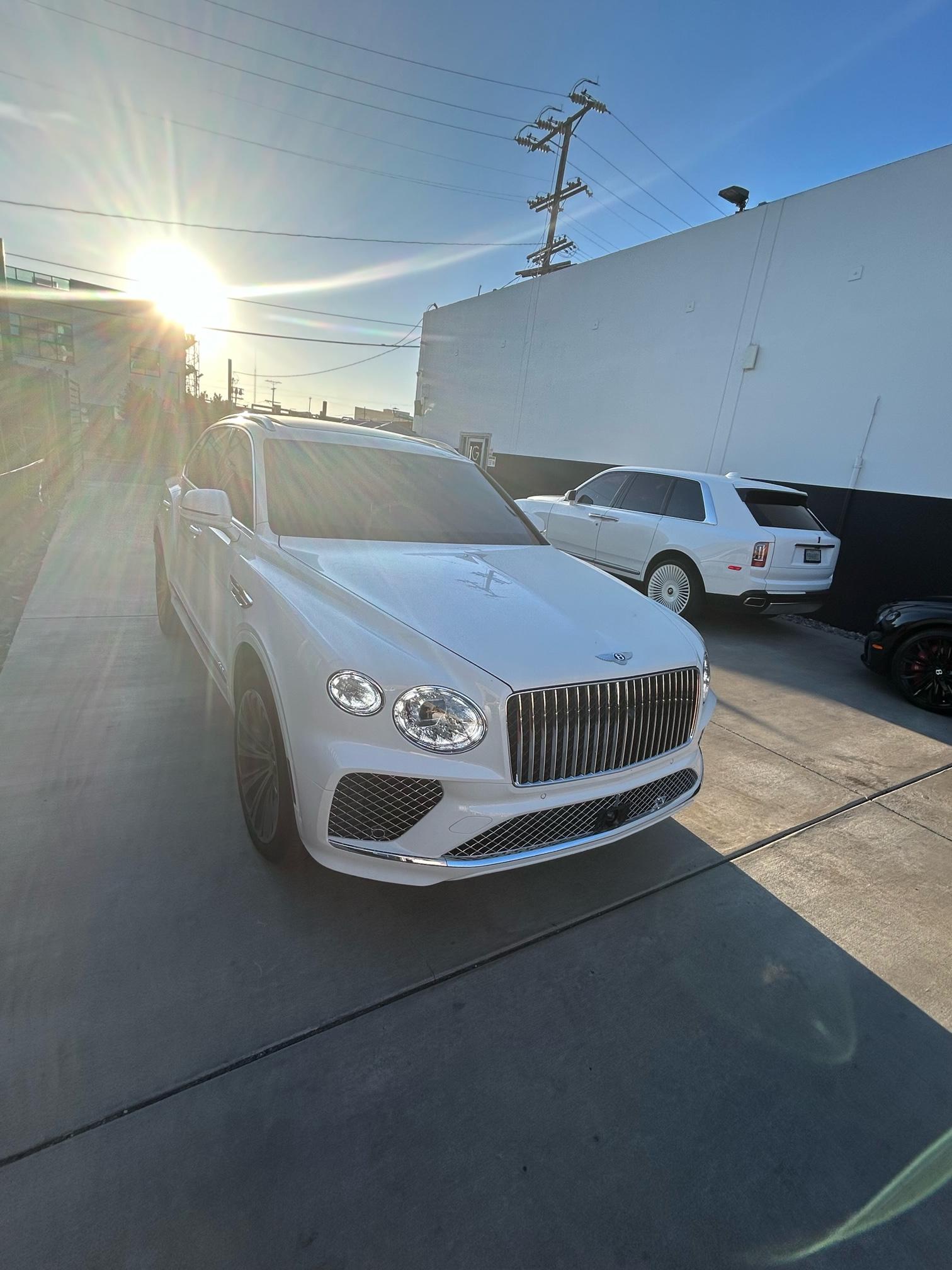 Bentley Bentayga 2024 in Los Angeles, CA