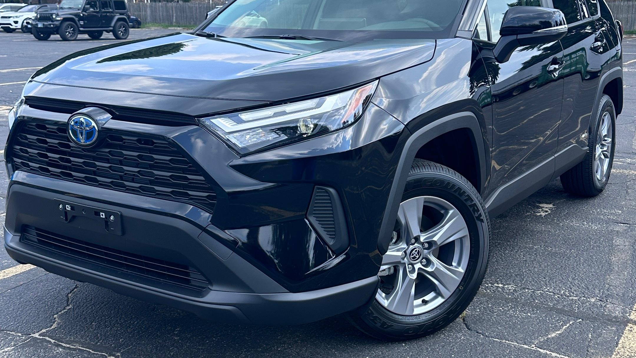 Toyota RAV4 Hybrid 2023 in Lincoln, RI