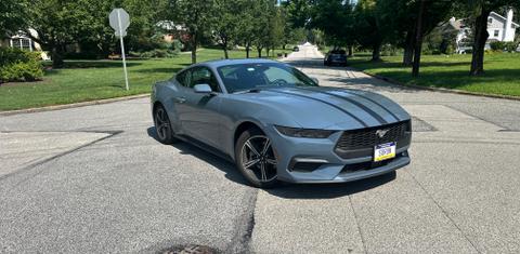Ford Mustang 2025