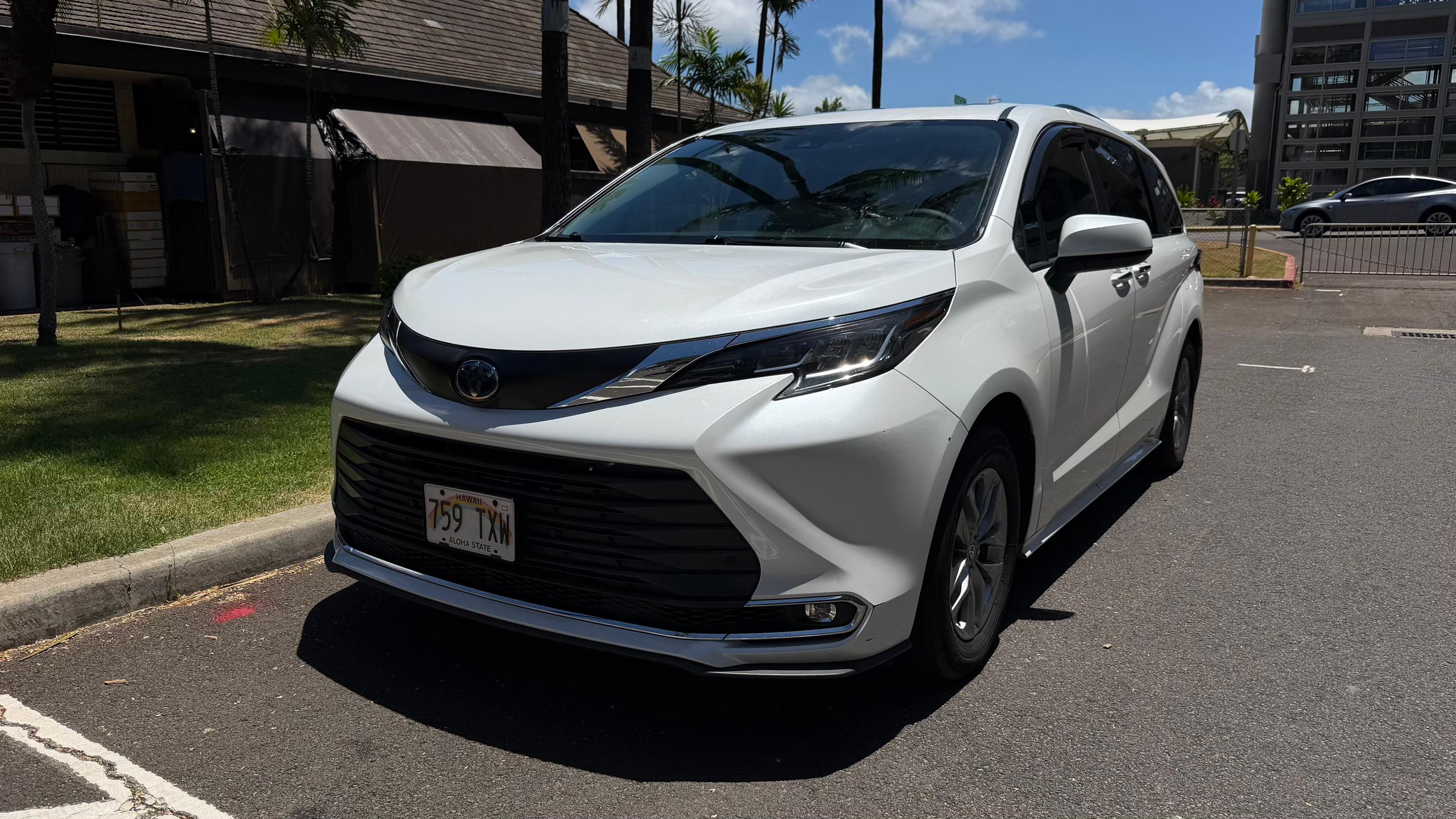 Toyota Sienna 2023 in Aiea, HI