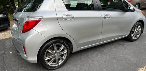 Toyota Yaris 2012