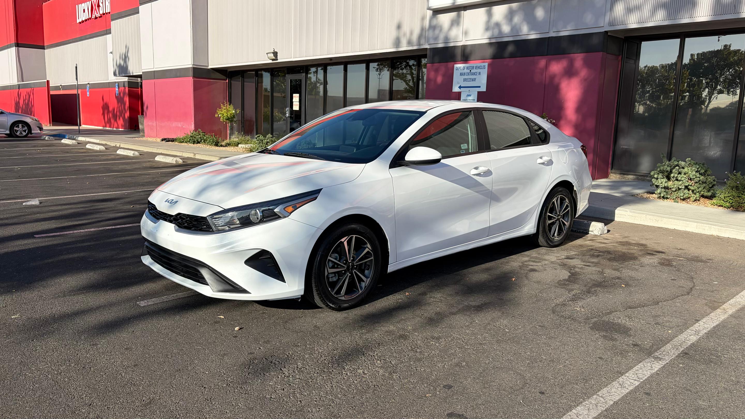 Kia Forte 2023 in Fresno, CA