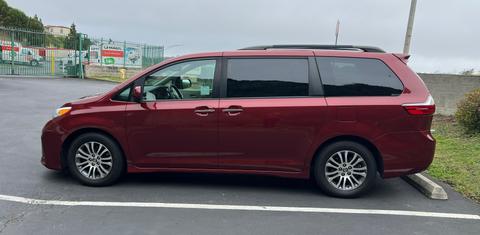 Toyota Sienna 2020
