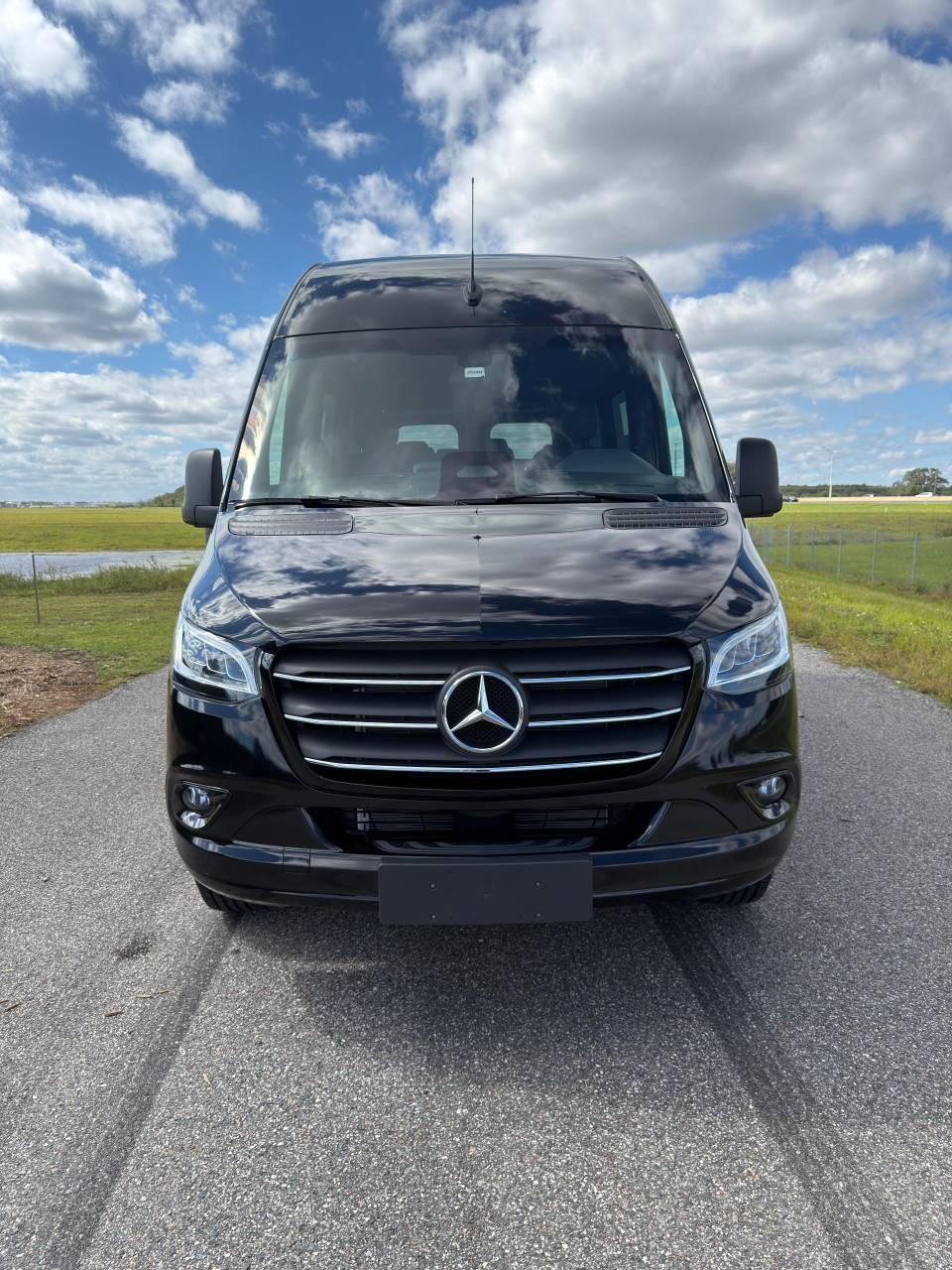 Mercedes-Benz Sprinter 2025 in 