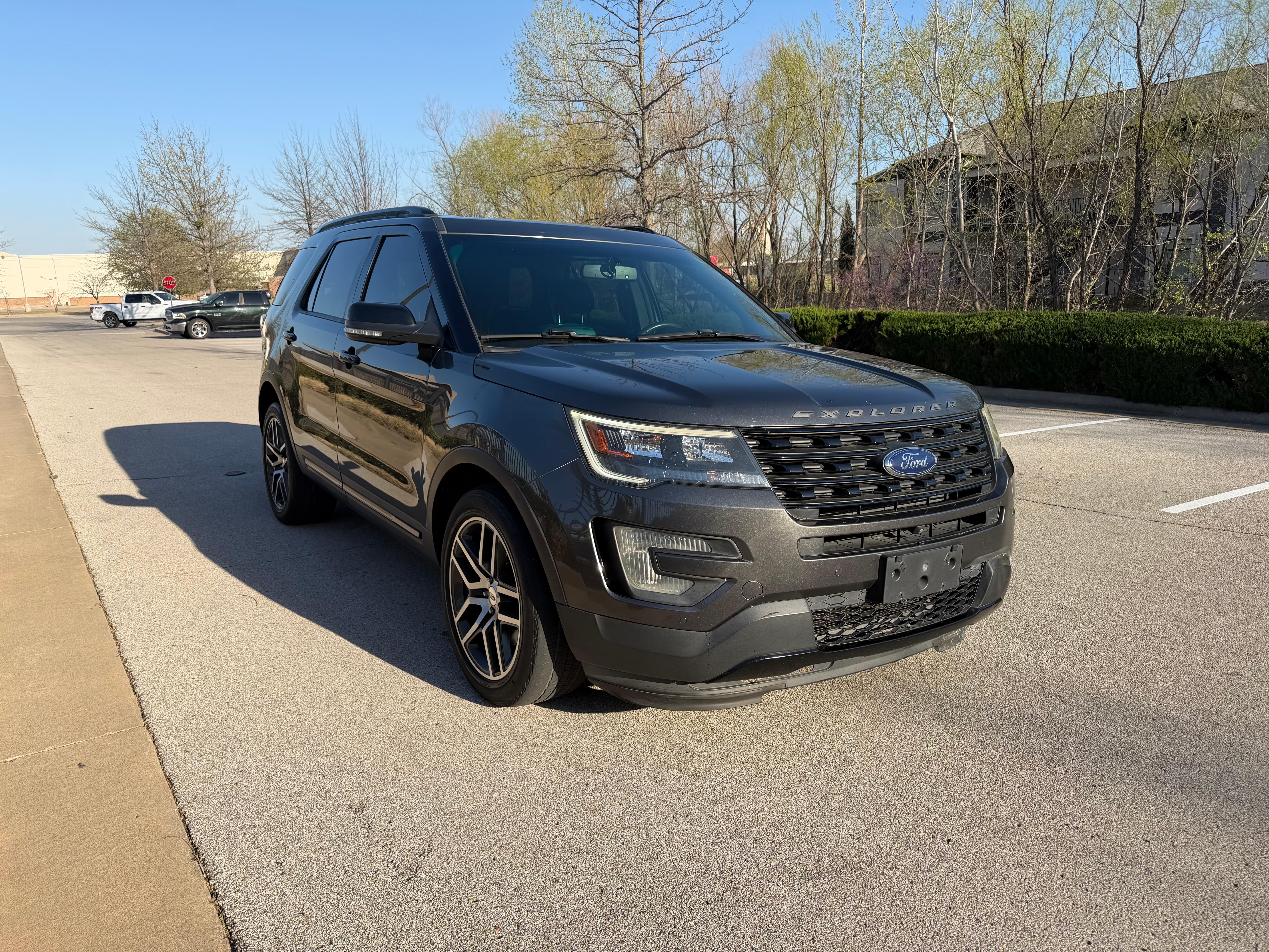 Ford Explorer 2017 in Tulsa, OK