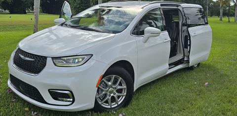 Chrysler Pacifica 2022