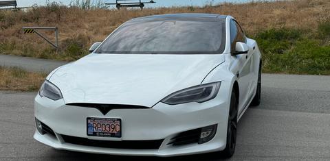 Tesla Model S 2018