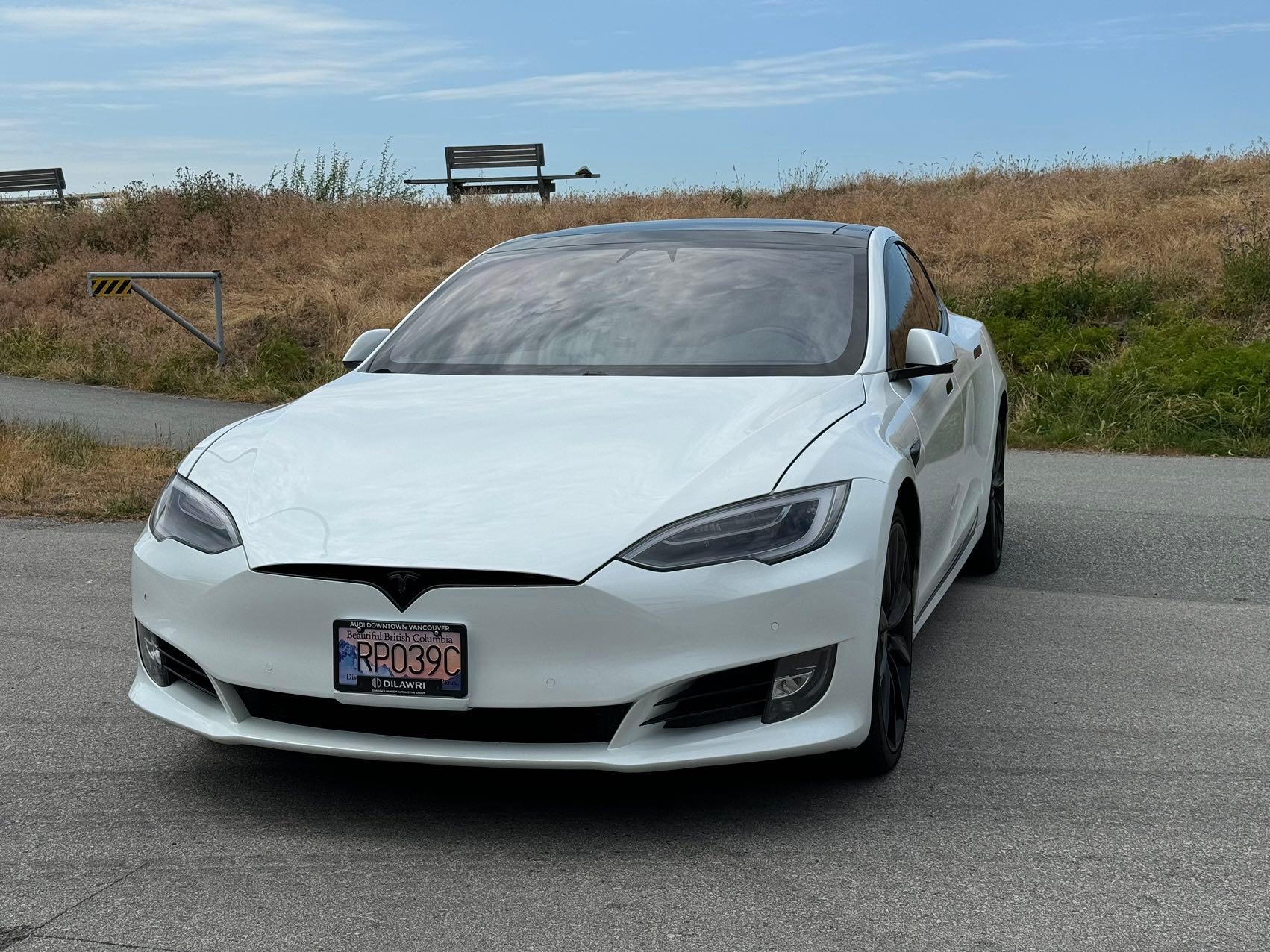 Tesla Model S 2018 à 