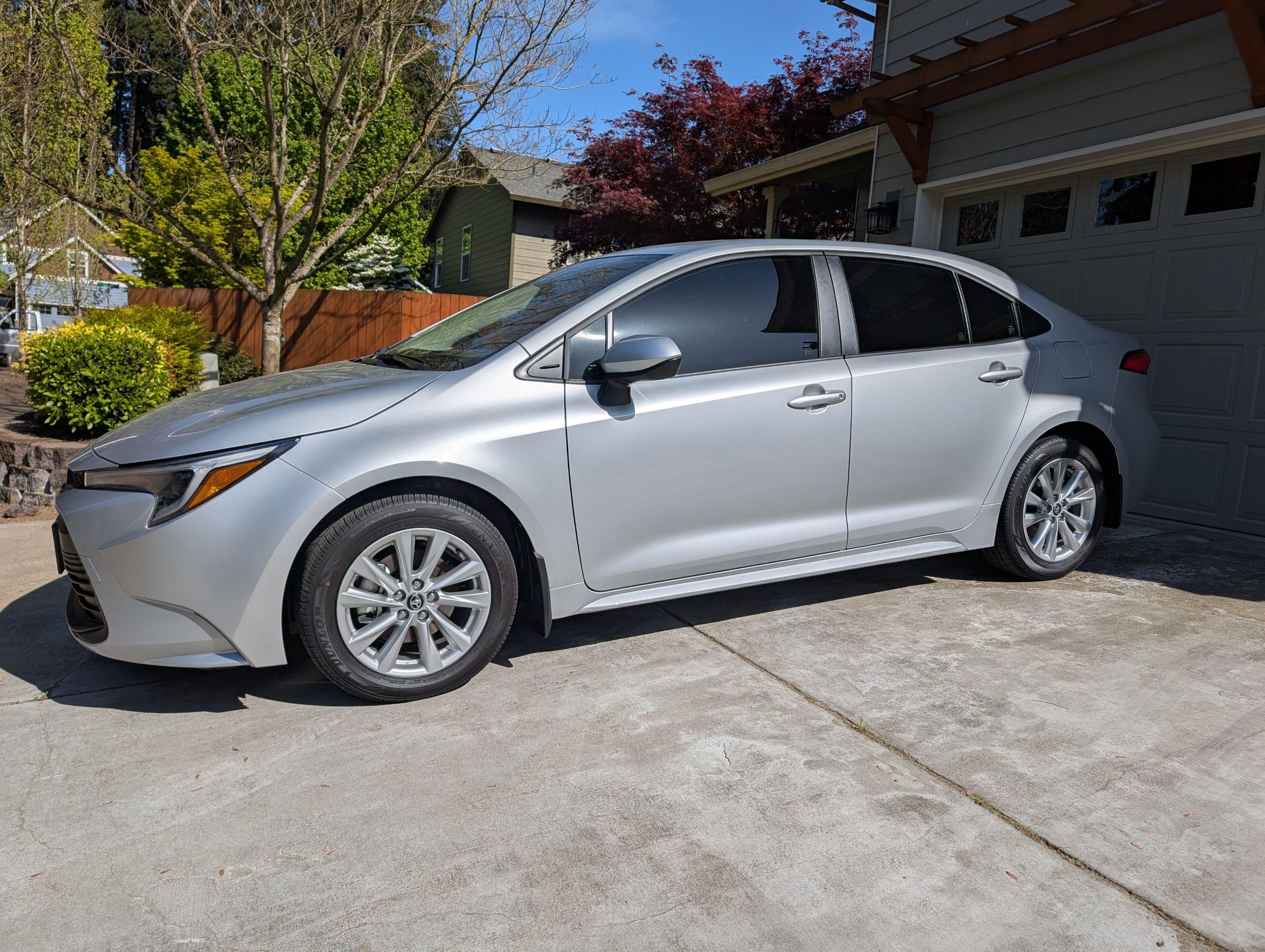 Toyota Corolla Hybrid 2025 in McMinnville, OR