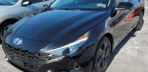 Hyundai Elantra 2022