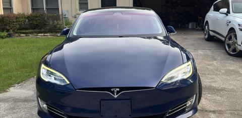 Tesla Model S 2017