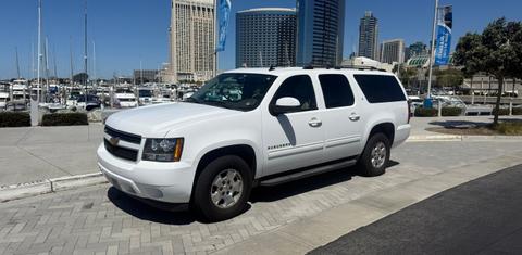 Chevrolet Suburban 2013
