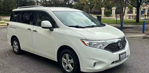 Nissan Quest 2016
