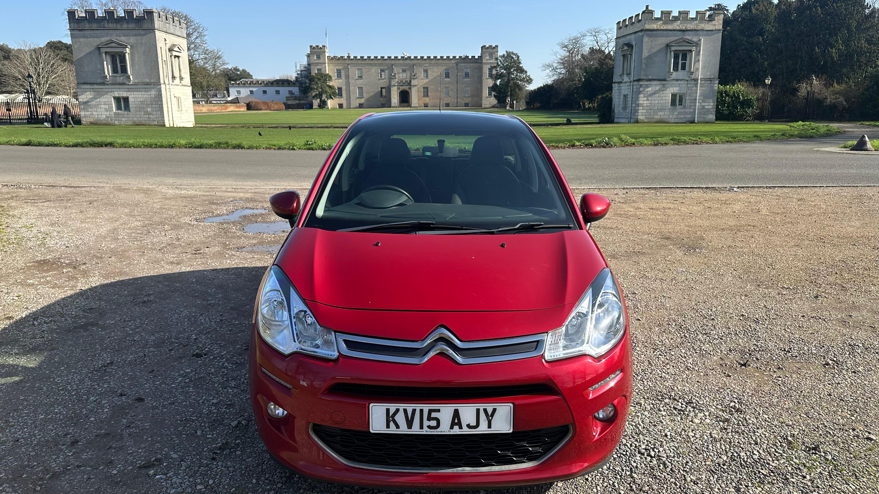 Citroen C3 2015 in Hounslow