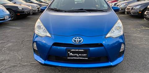 Toyota Prius c 2014
