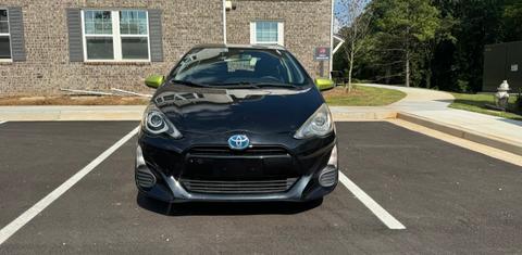 Toyota Prius c 2016