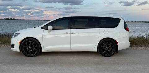 Chrysler Pacifica 2018