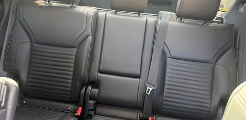 Land Rover Discovery 2024