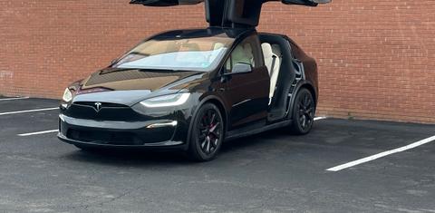 Tesla Model X 2023