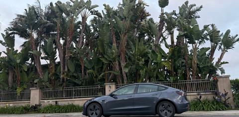 Tesla Model 3 2023