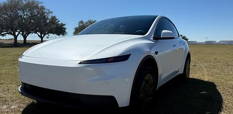Tesla Model Y 2026