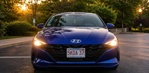 Hyundai Elantra 2023
